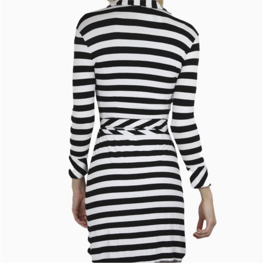 Diane Von Furstenberg Black and White Striped Long Sleeve Wrap Dress - Picture 4 of 10